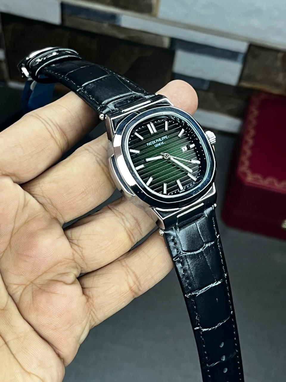 Nautilus Leather Strap Master Lock - Black-Green