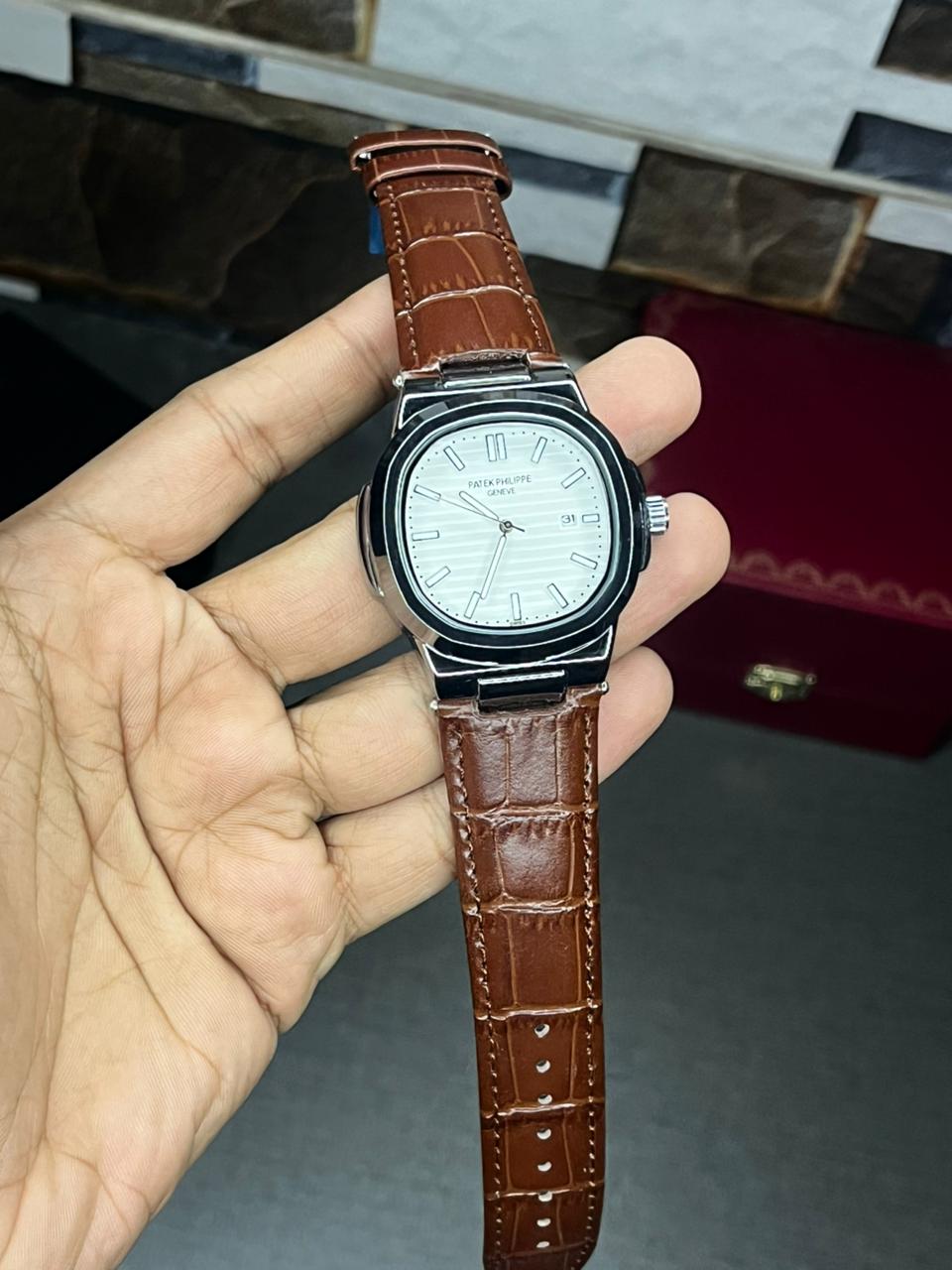 Nautilus Leather Strap Master Lock - Brown-White