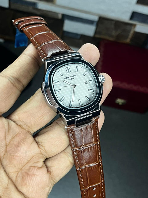 Nautilus Leather Strap Master Lock - Brown-White